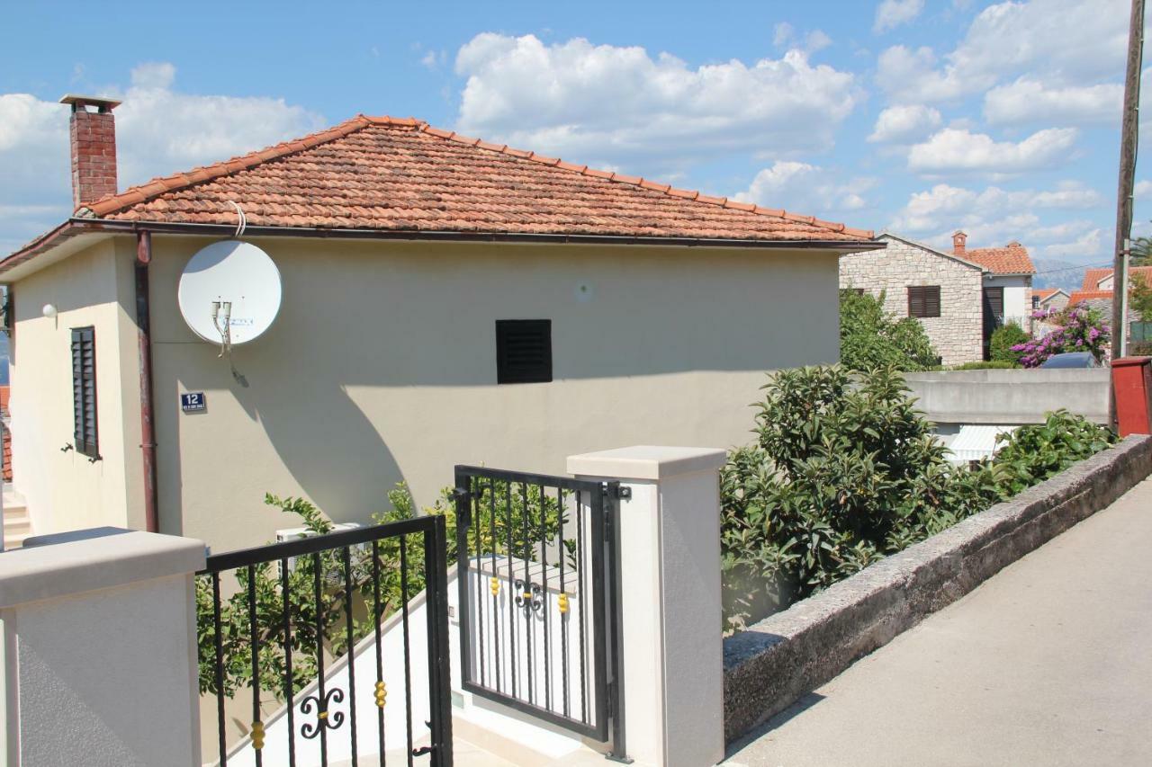 App Dujmovic Apartment Supetar Exterior foto